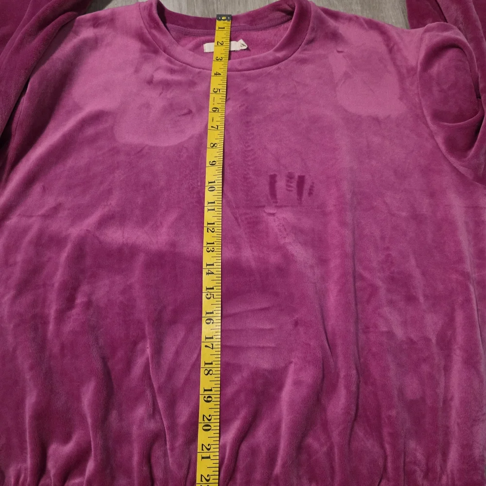 UGG Plush Crewneck Pullover in Deep Magenta Large - Picture 7 of 11